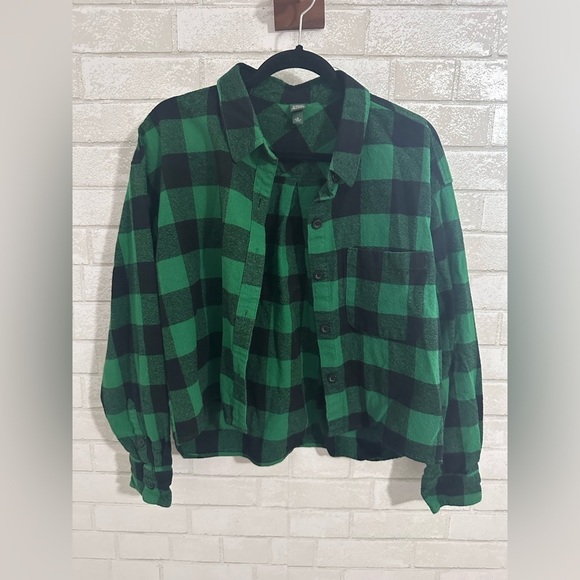 wild fable Tops - Wild Fable Green and Black checker Cropped Flannel Size XL #1965